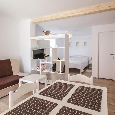 Studio La Boheme Ровинь Экстерьер фото
