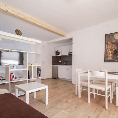 Studio La Boheme Ровинь Экстерьер фото